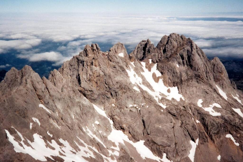 Aire De Montana - Estupendas Vistas A Los Picos Baro  外观 照片